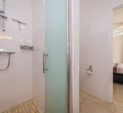 En-suite bathroom with walk-in shower and modern fittings