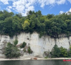 The Dordogne Canoeing on the Dordogne River with scenic views