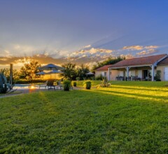 Bijou dordogne villa sunset